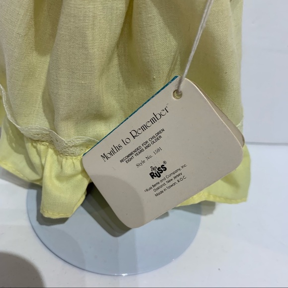 Russ Months to Remember 8"Porcelain Dolls JULY Style No1591 Yellow Dress Vintage - Picture 4 of 7